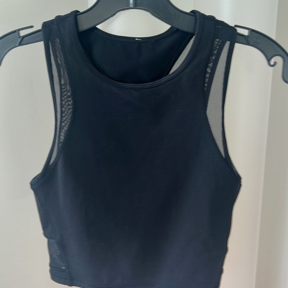 Lulu Lemon Workout Crop Top Sz 6/Small - Picture 4 of 4